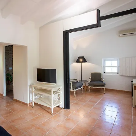 Guillem Farm stay *