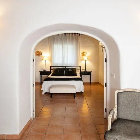 Guillem Farm stay *